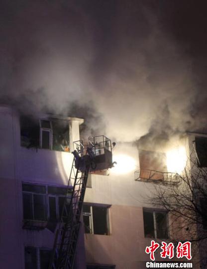 吉林一居民區天然氣燃爆致2死1傷（圖）