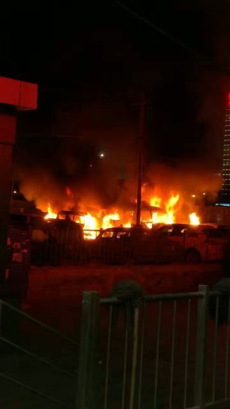 曝北京地鐵9號線科怡路站停車場發生火災